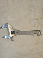 Adjustable wrench