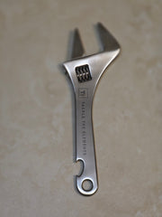 Adjustable wrench